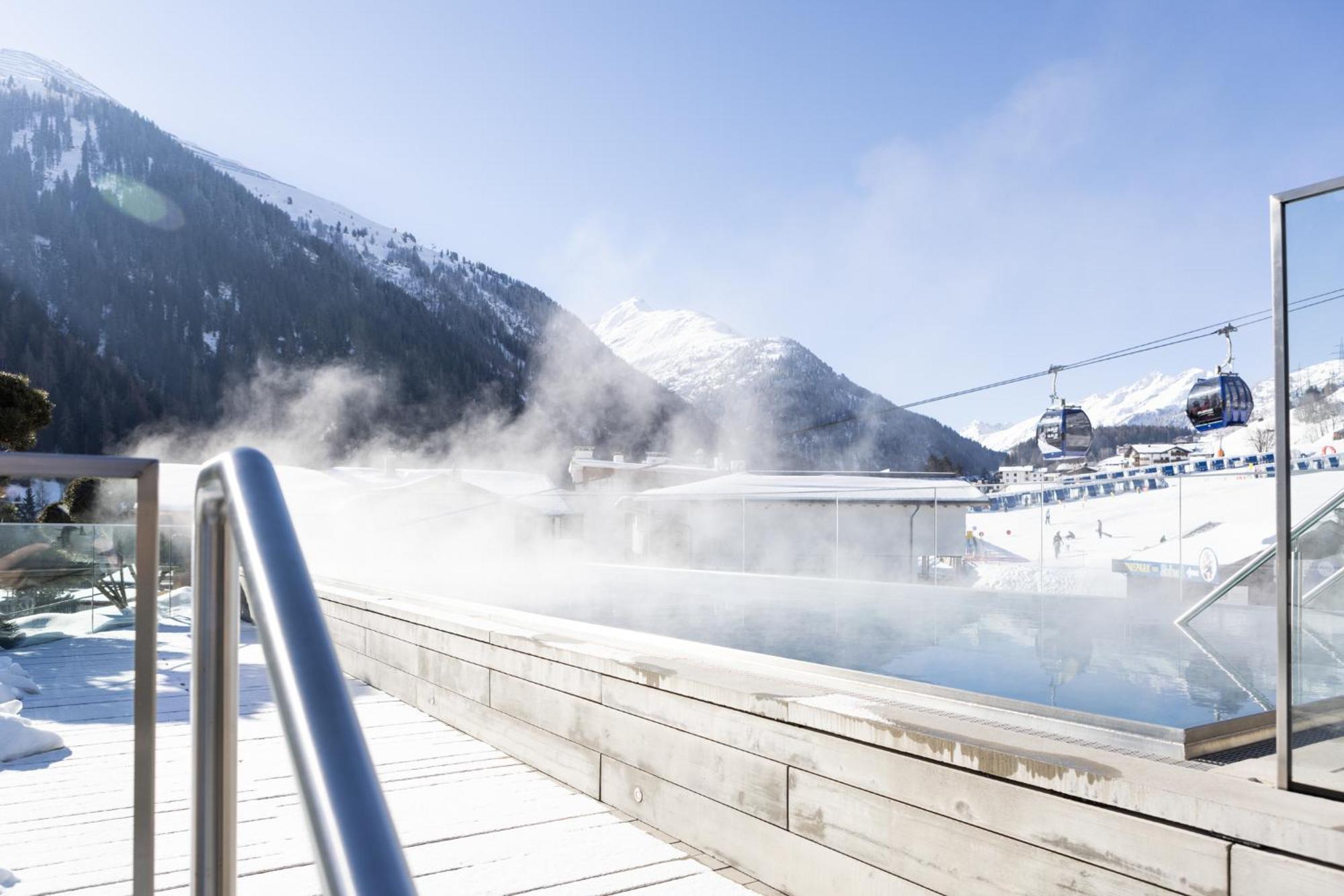 Hotel Arlmont 4 Stern Superior Sankt Anton am Arlberg Exterior foto